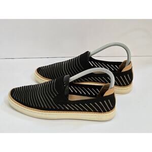 UGG Australia Women’s Sammy Breeze Black Sneakers 1109533 Size 6.5